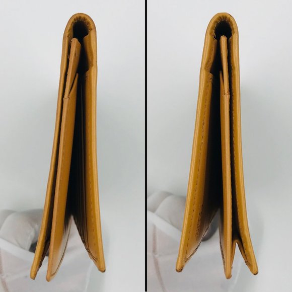 Auth Céline Macadam brown leather bi-fold wallet - Picture 3 of 10